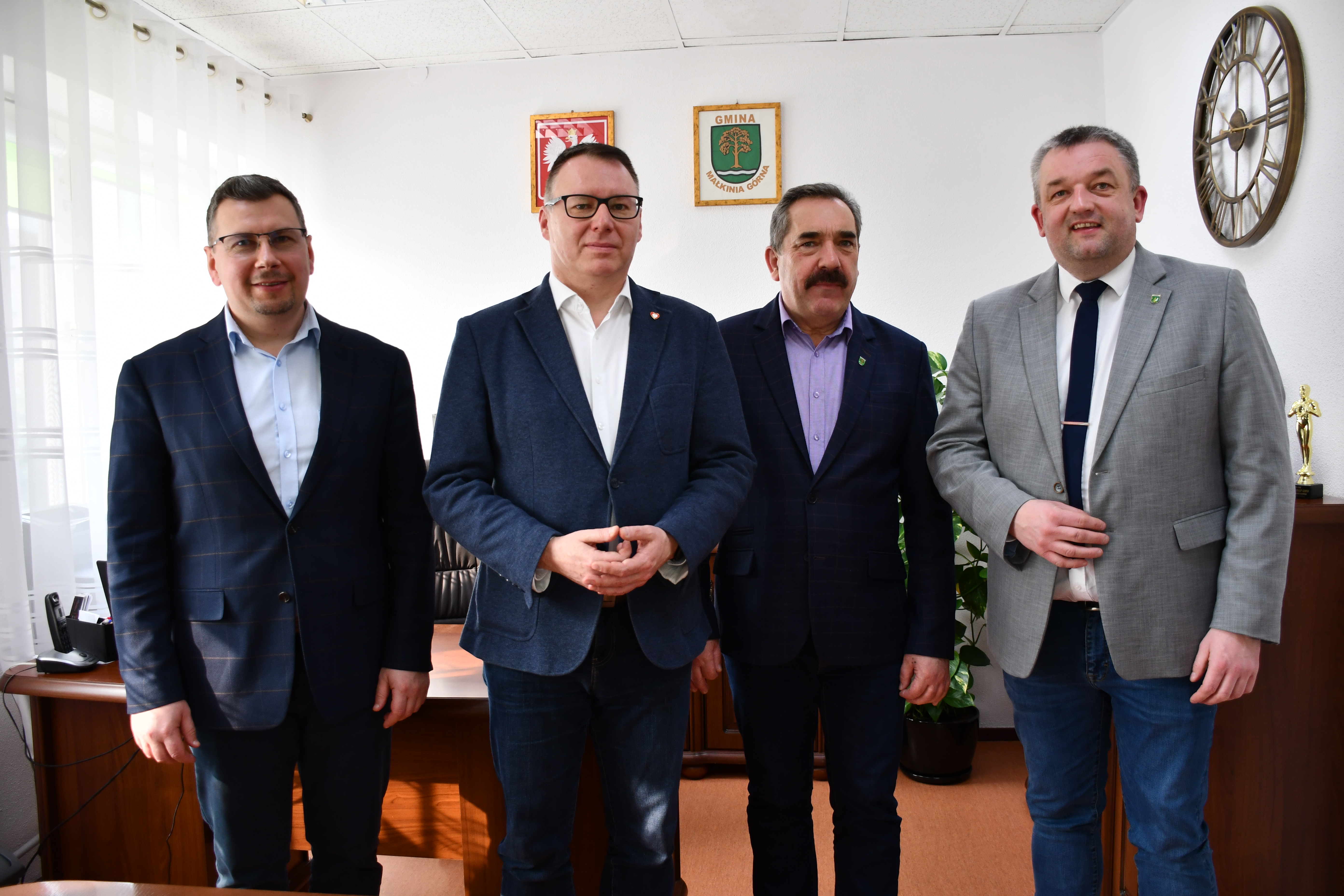 Współpraca samorządowa w zakresie inicjatyw i inwestycji Gminy Małkinia Górna