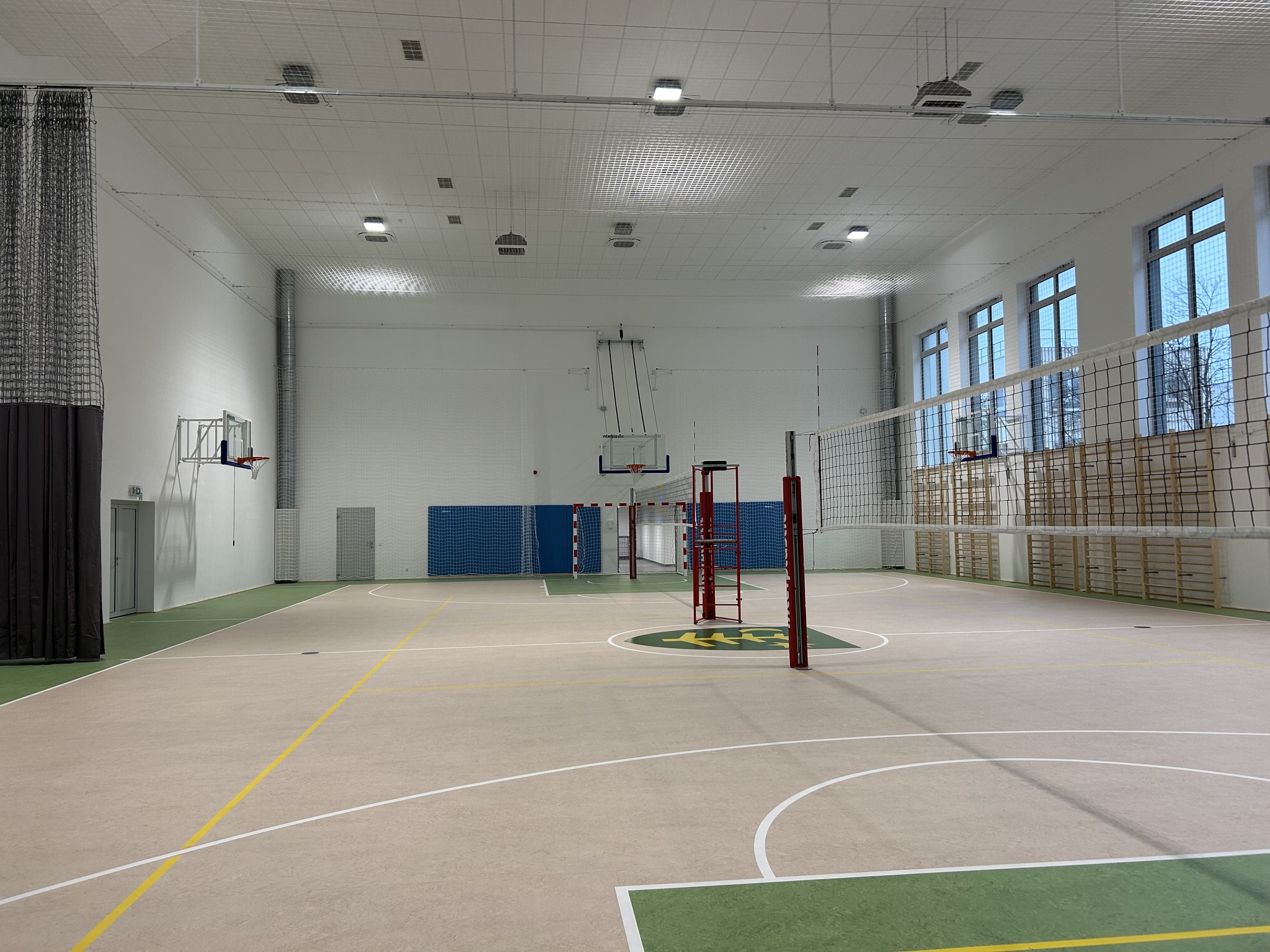 Budowa szkoły podstawowej i przedszkola publicznego dobiegła końca