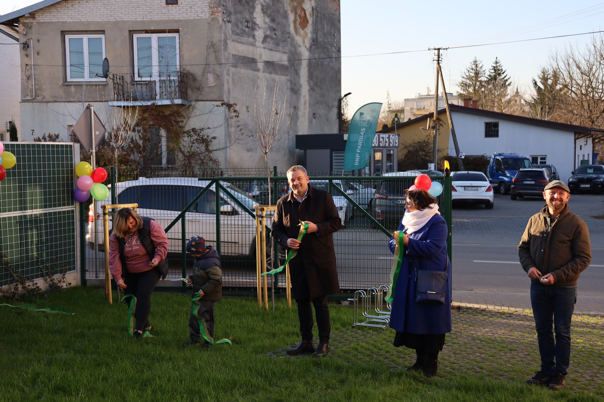 Otwarcie podwórka po remoncie przy Miejskiej Świetlicy Socjoterapeutycznej!