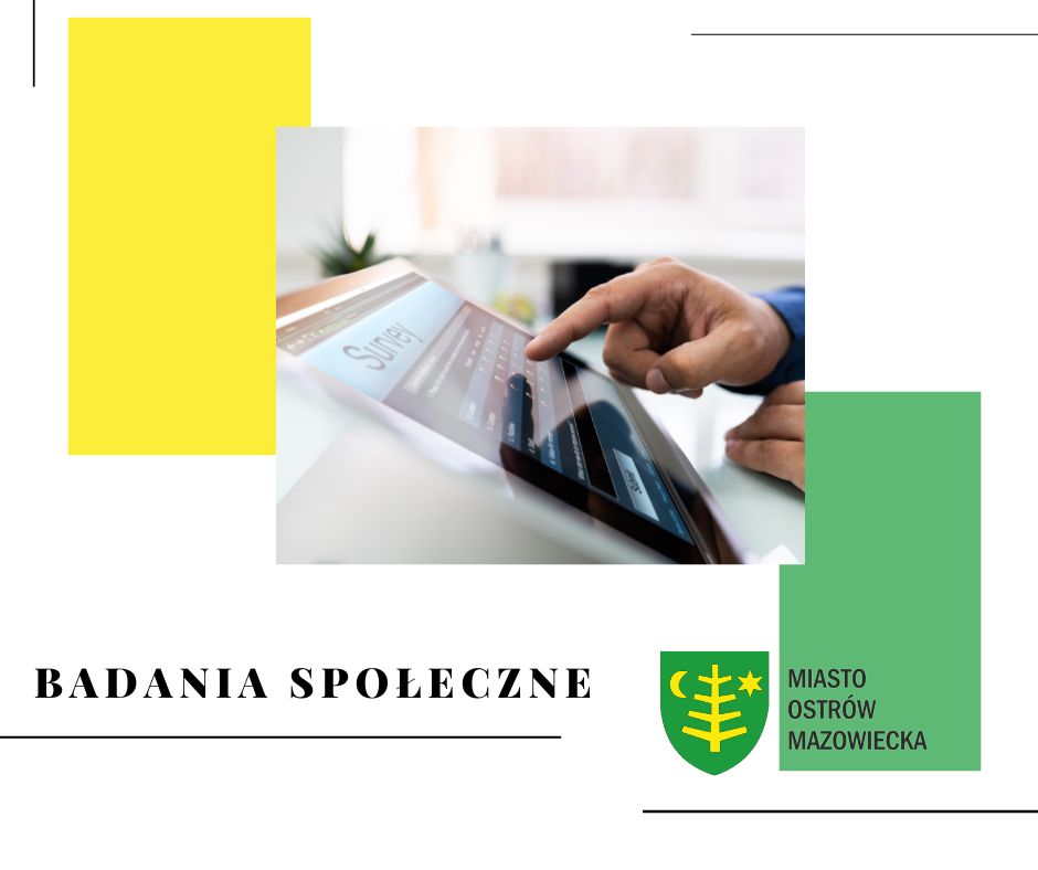 monitor z napisany i dłoń wskazująca na napisy