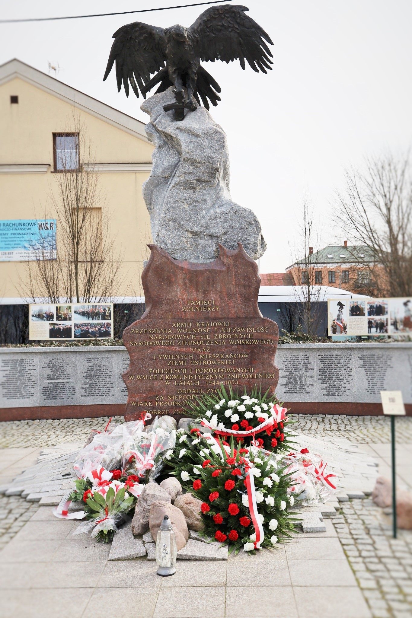 pomnik-zolnierzy-wykletych