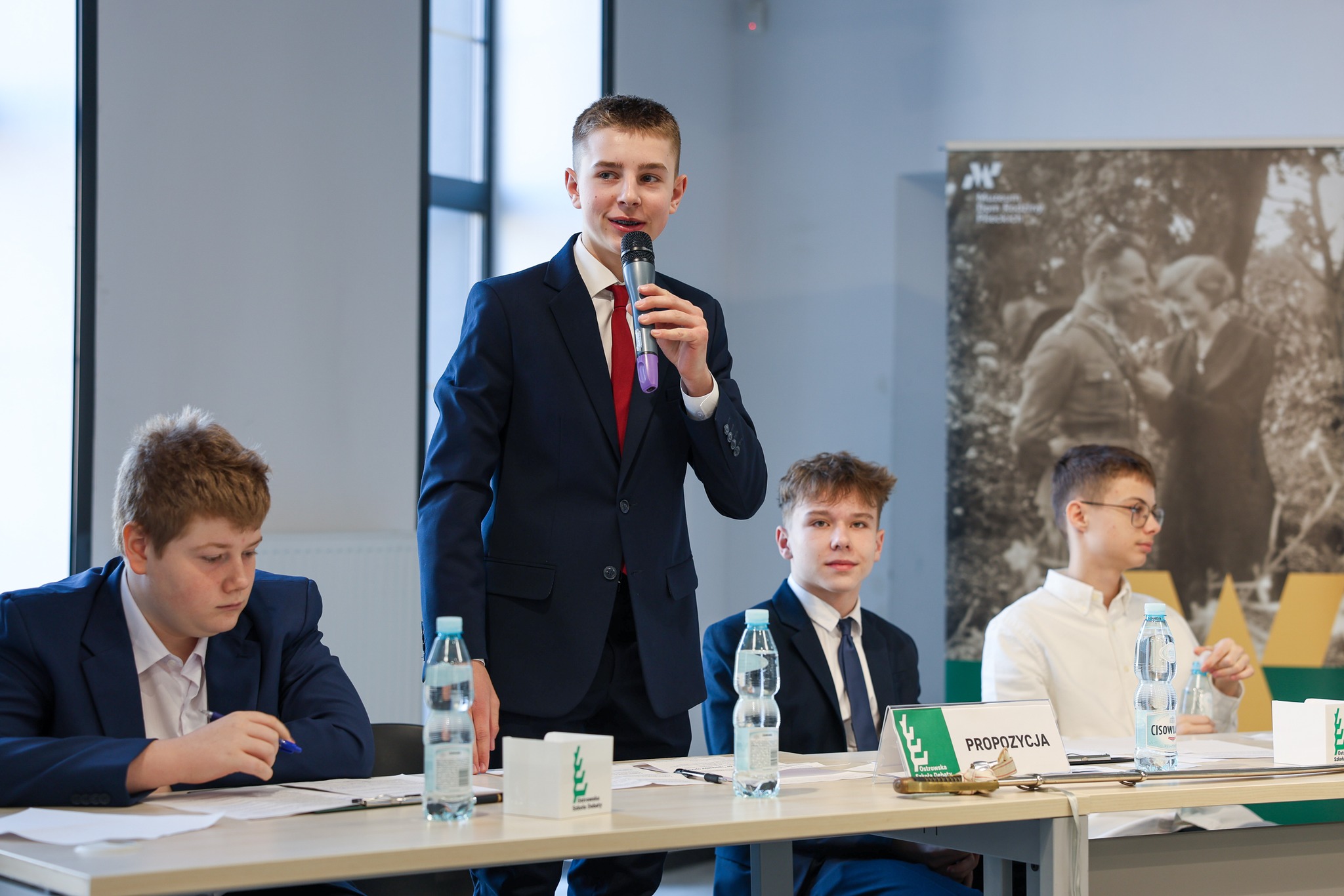 Finał VI edycji Ostrowskiej Szkoły Debaty.