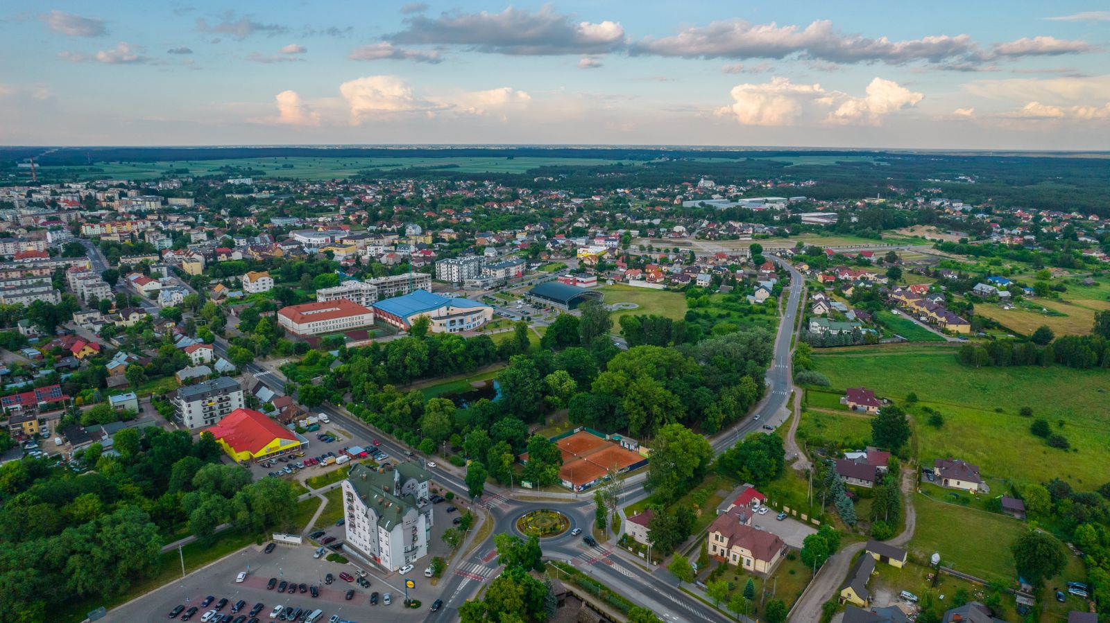 widok miasta ostrów Mazowiecka z lotu ptaka