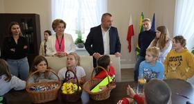 Ostrowski ratusz odwiedzili wychowankowie Miejskiej Świetlicy Socjoterapeutycznej