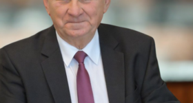 Uroczyste nadanie tytułu Honorowego Obywatela miasta – Władysławowi Krzyżanowskiemu