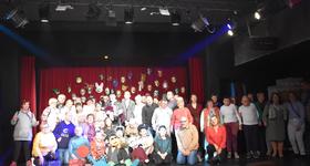 Fotorelacja z wyjazdu do Teatru Rampa w ramach zadania publicznego „Przystań do kultury”
