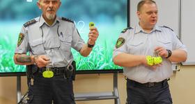 Hulajnoga, odblask i zdrowy rozsądek – o bezpieczeństwie na drodze bez nudy