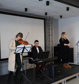 Grudniowe audycje muzyczne