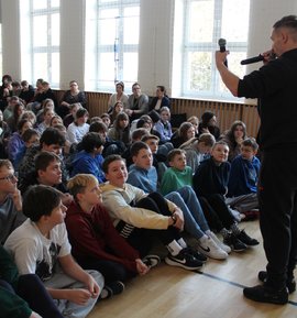 W rytmie rapu o mądrych decyzjach